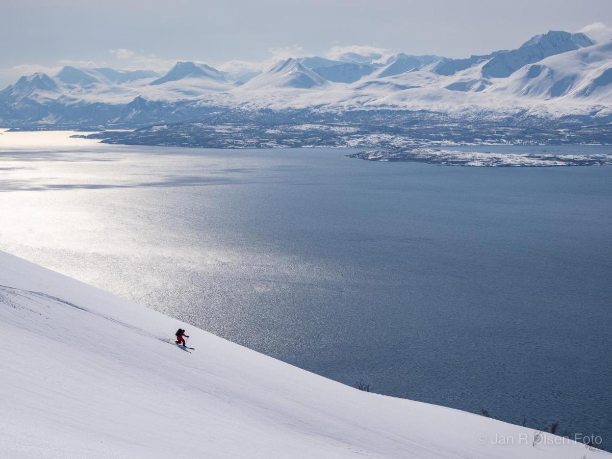 Апартаменти Lyngenfjord,Odins Hus Olderdalen Екстер'єр фото